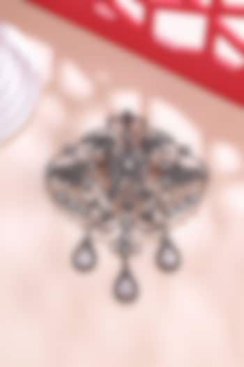 Grey Brass Brooch by Cosa Nostraa