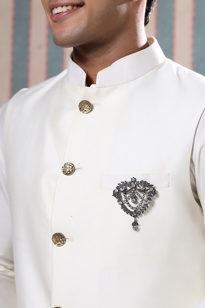 Grey Brass Brooch by Cosa Nostraa at Pernia's Pop Up Shop