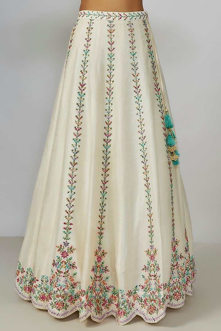 Ivory Dupion Silk Mirror & Resham Embroidered Wedding Lehenga Set by Chamee and Palak at Pernia's Pop Up Shop