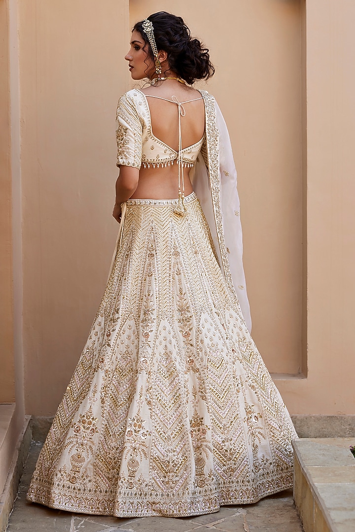 Ivory Raw Silk Kundan & Zardosi Embellished Bridal Lehenga Set by Chamee and Palak at Pernia's Pop Up Shop
