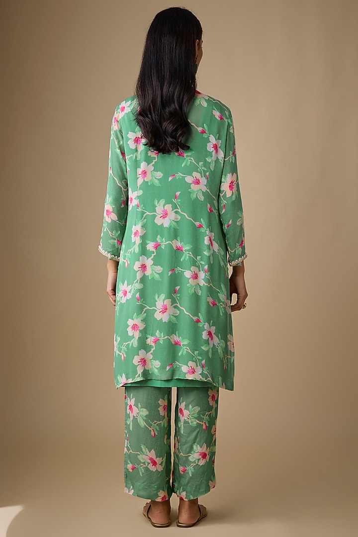 Green Georgette Floral Printed Kurta Set by Chamee and Palak at Pernia's Pop Up Shop