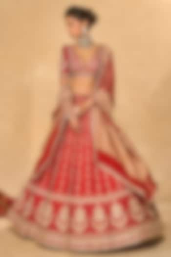 Red Raw Silk Zardosi Embroidered Bridal Lehenga Set by Chamee and Palak at Pernia's Pop Up Shop
