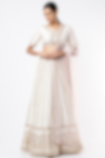 Ivory Embroidered Wedding Lehenga Set by Chamee and Palak at Pernia's Pop Up Shop