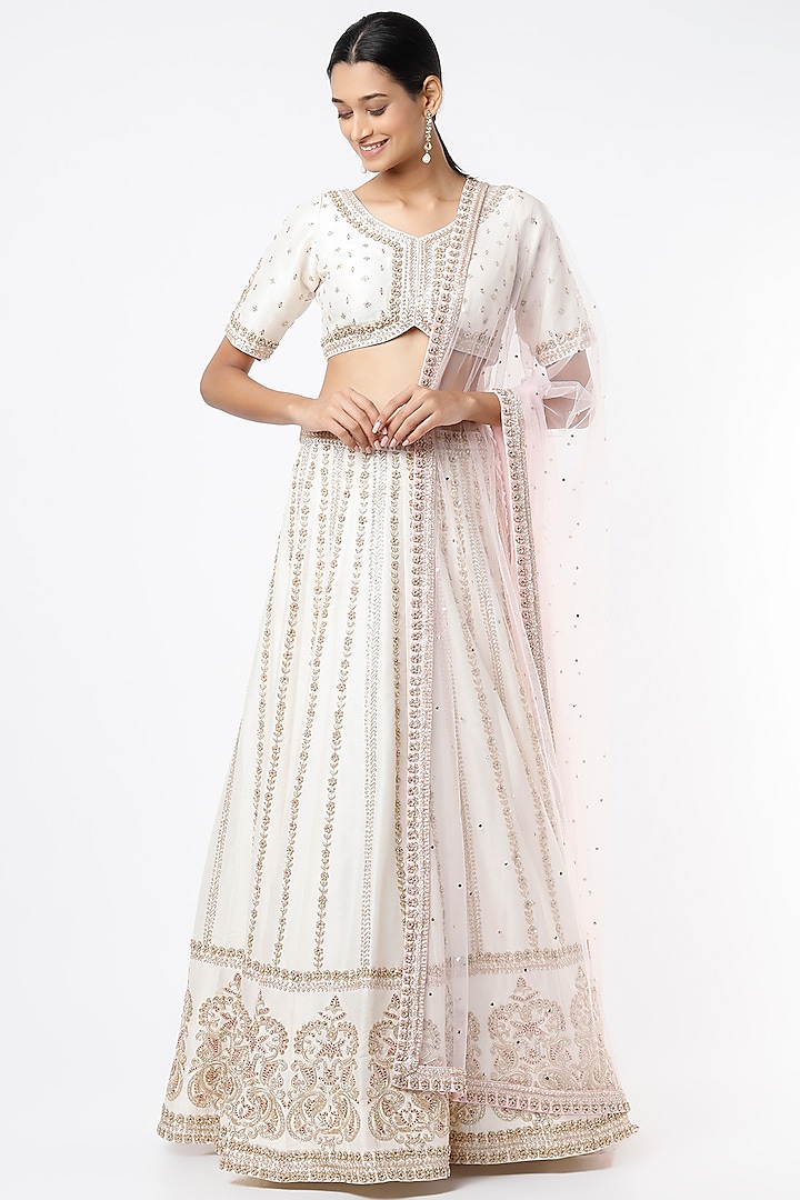 Ivory Embroidered Wedding Lehenga Set by Chamee and Palak at Pernia's Pop Up Shop