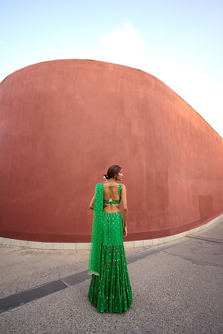 Green Jamawar Tiered Flared Wedding Lehenga Set by Chamee and Palak at Pernia's Pop Up Shop