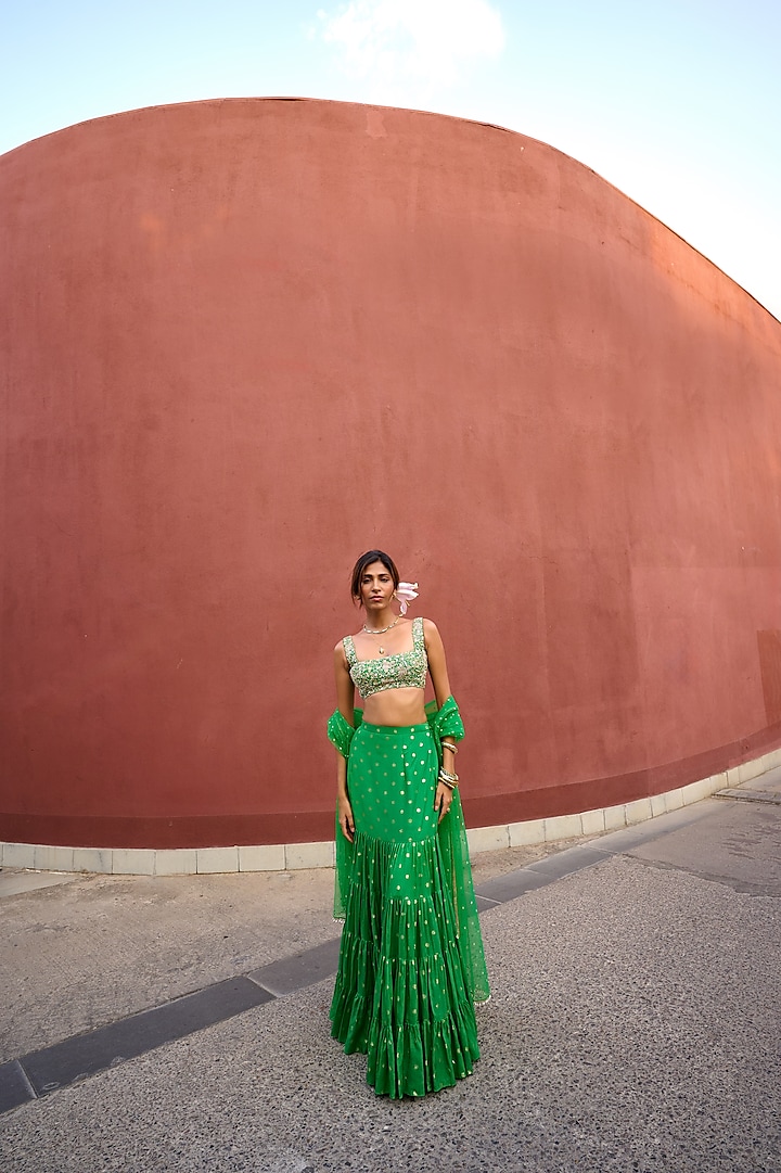 Green Jamawar Tiered Flared Wedding Lehenga Set by Chamee and Palak at Pernia's Pop Up Shop