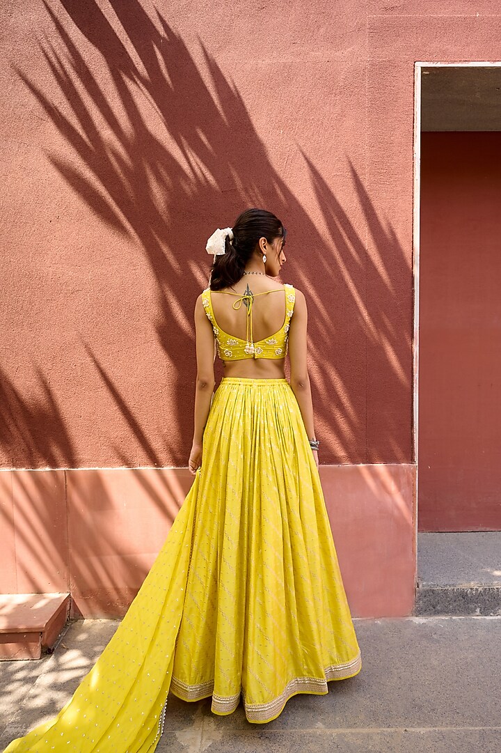 Yellow Jamawar Ruched Wedding Lehenga Set by Chamee and Palak at Pernia's Pop Up Shop
