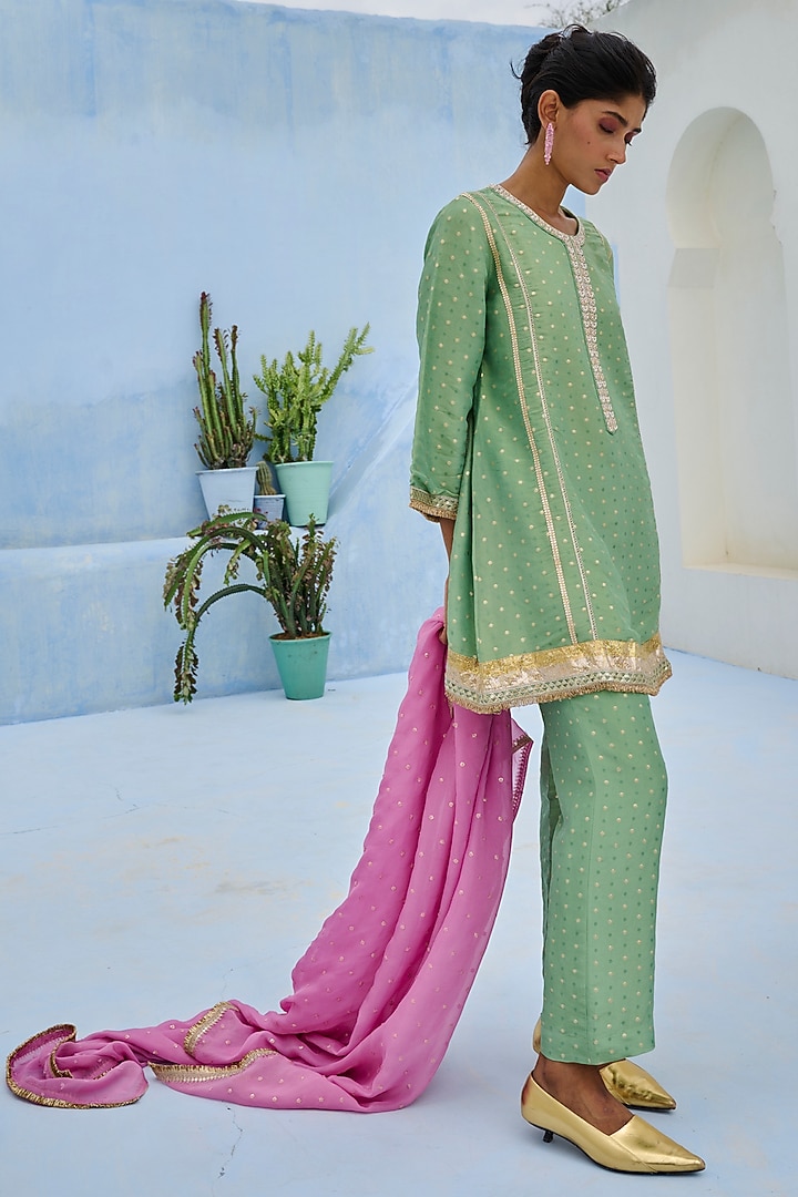 Green Tissue Brocade Glass Bead Embroidered Kurta Set by Chamee and Palak at Pernia's Pop Up Shop