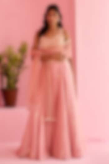 Peach-Pink Jamawar Wedding Lehenga Set by Chamee and Palak at Pernia's Pop Up Shop