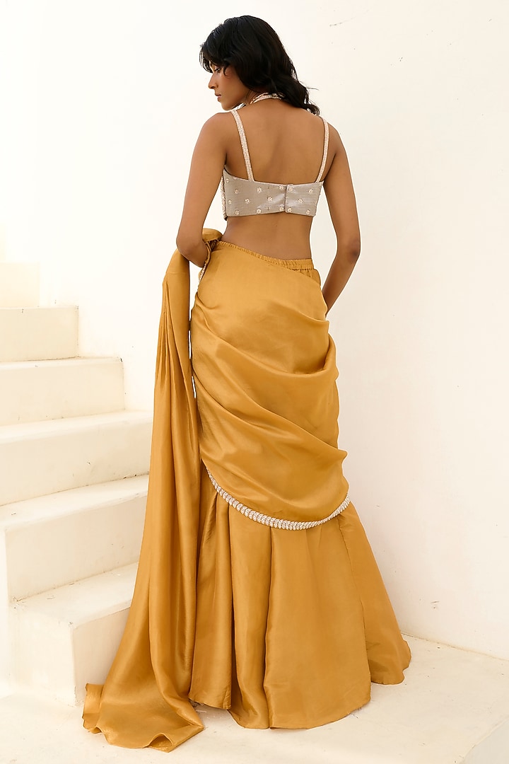 Gold Tissue & Brocade Embellished Pre-Draped Wedding Saree Set by Chamee and Palak at Pernia's Pop Up Shop