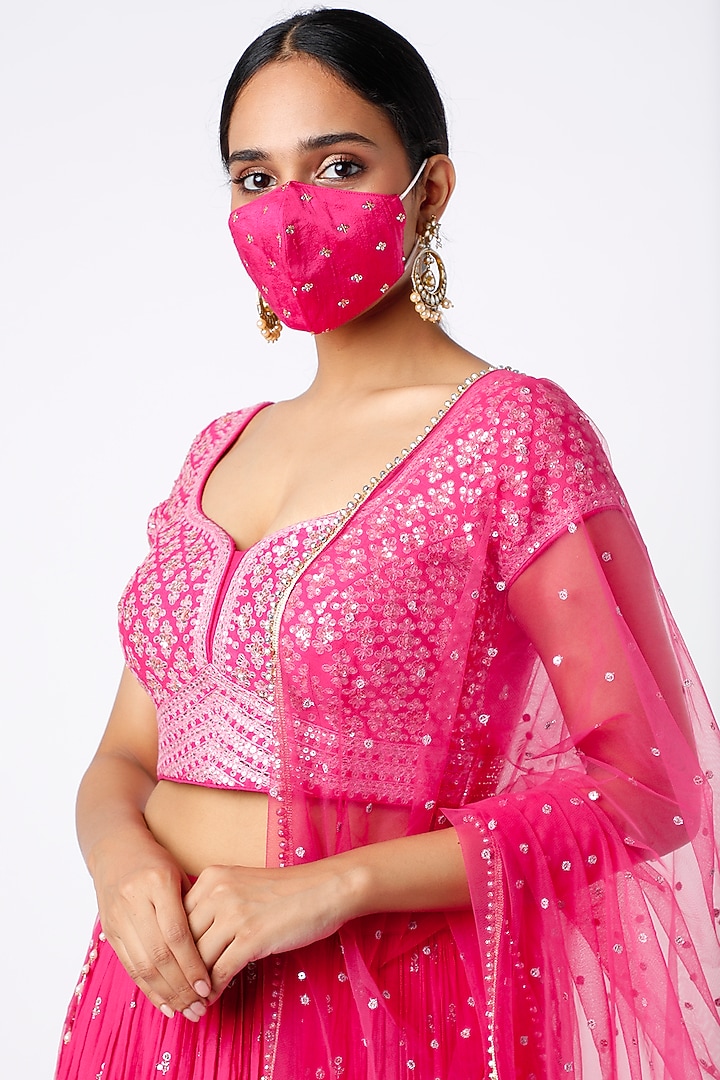 Fuchsia Embroidered Tiered Wedding Lehenga Set by Chamee and Palak at Pernia's Pop Up Shop