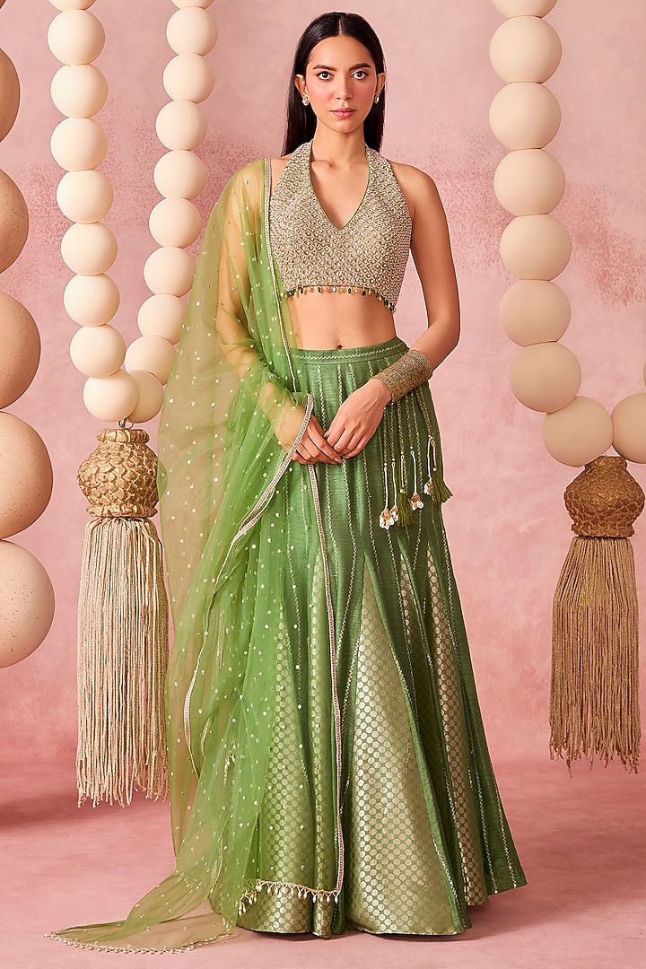Green Jamawar & Silk Flared Wedding Lehenga Set by Chamee and Palak at Pernia's Pop Up Shop