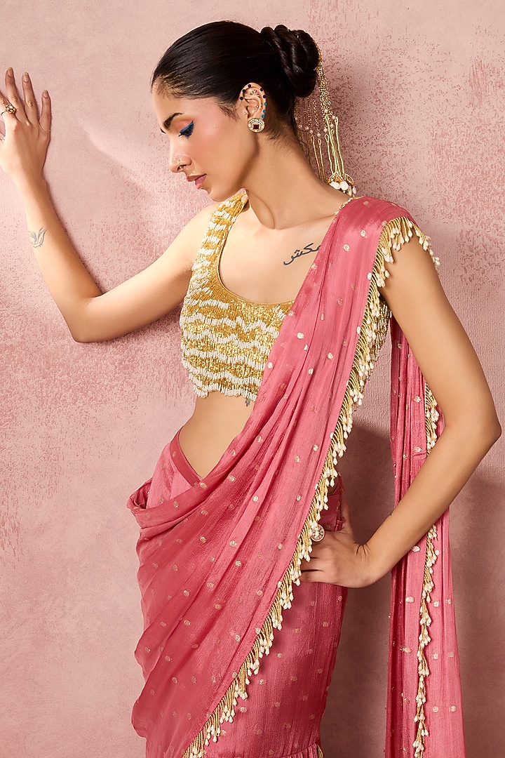 Coral Pink Jamawar Pre-Draped Wedding Saree Set by Chamee and Palak at Pernia's Pop Up Shop