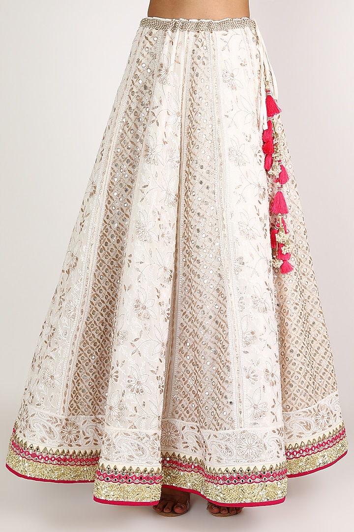Ivory Lucknowi Wedding Lehenga Set by Chamee and Palak at Pernia's Pop Up Shop