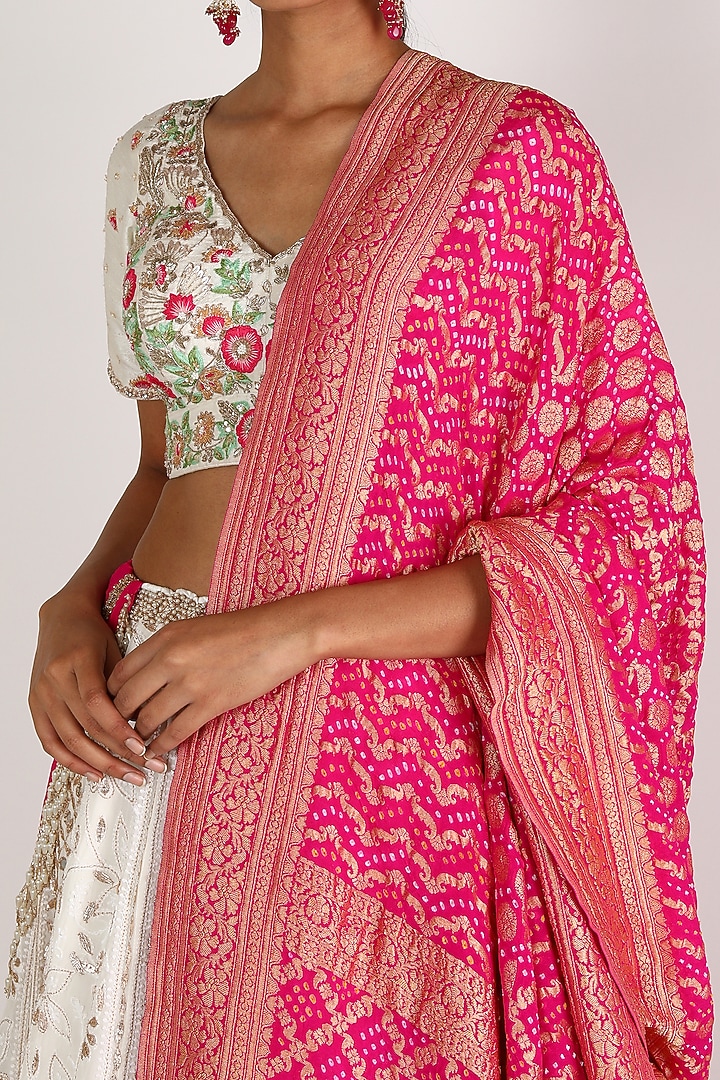 Ivory Lucknowi Wedding Lehenga Set by Chamee and Palak at Pernia's Pop Up Shop