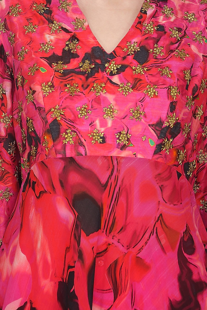 Fuschia pink embroidered and printed kurta with dhoti pants set available only at Pernia's Pop Up Shop.