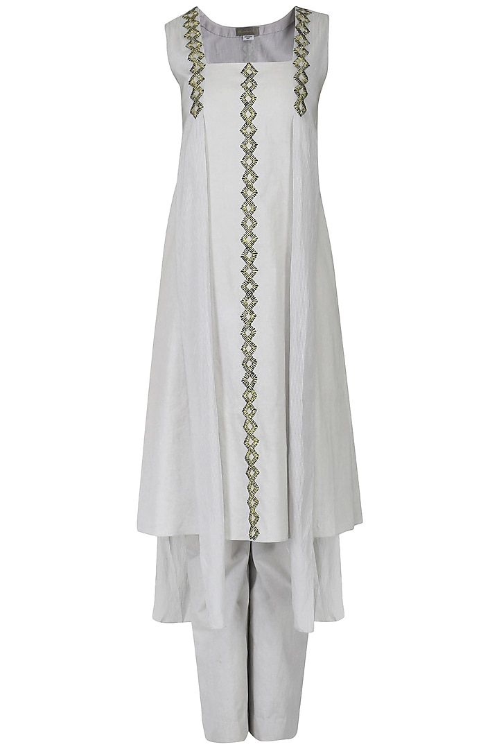 Water Grey Embroidered Panelled Kurta with Pants Set by Chandni Sahi