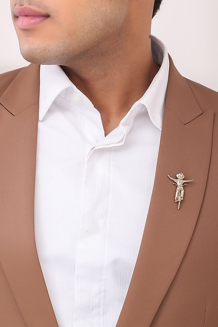 Gold Brass Brooch (Set of 3) by Cosa Nostraa at Pernia's Pop Up Shop