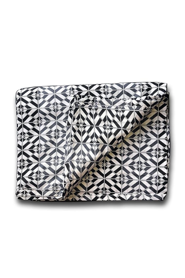Black & White Cotton Voile Printed Dohar by Coco Bee at Pernia's Pop Up Shop