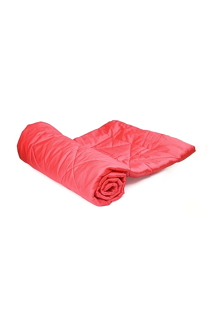 Tomato Red Taffeta Silk Quilt by Coco Bee
