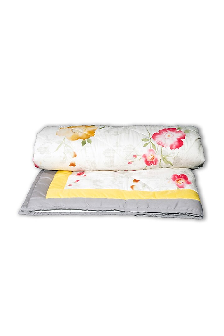 White Cotton Floral Printed Quilt by Coco Bee at Pernia's Pop Up Shop