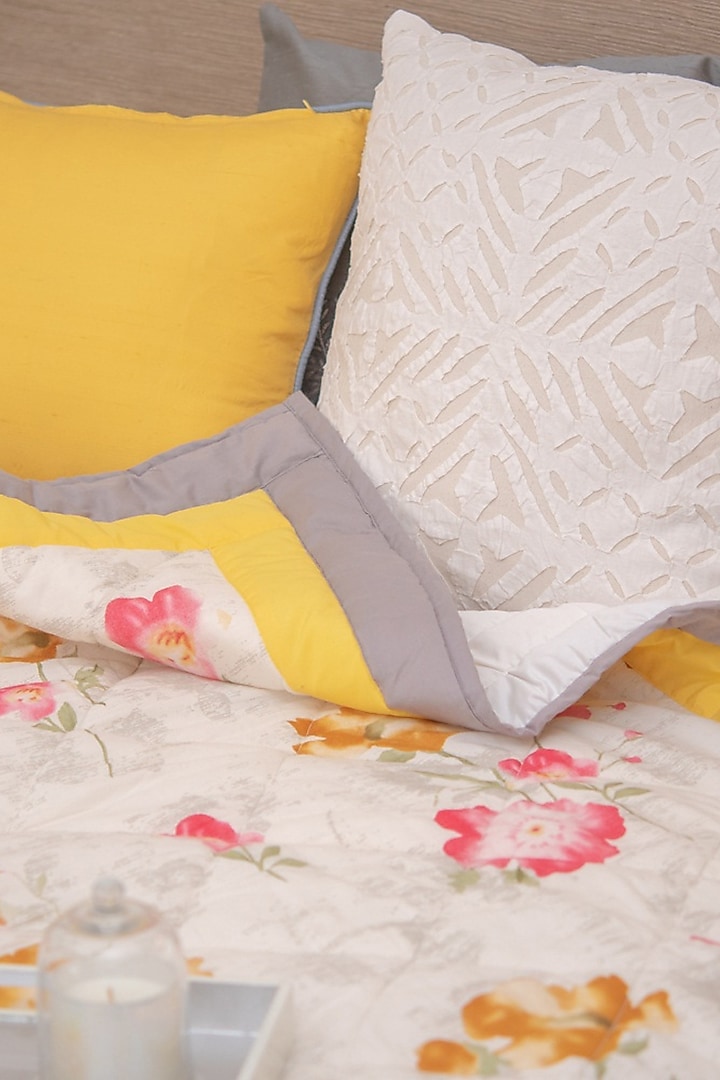 White Cotton Floral Printed Quilt by Coco Bee at Pernia's Pop Up Shop