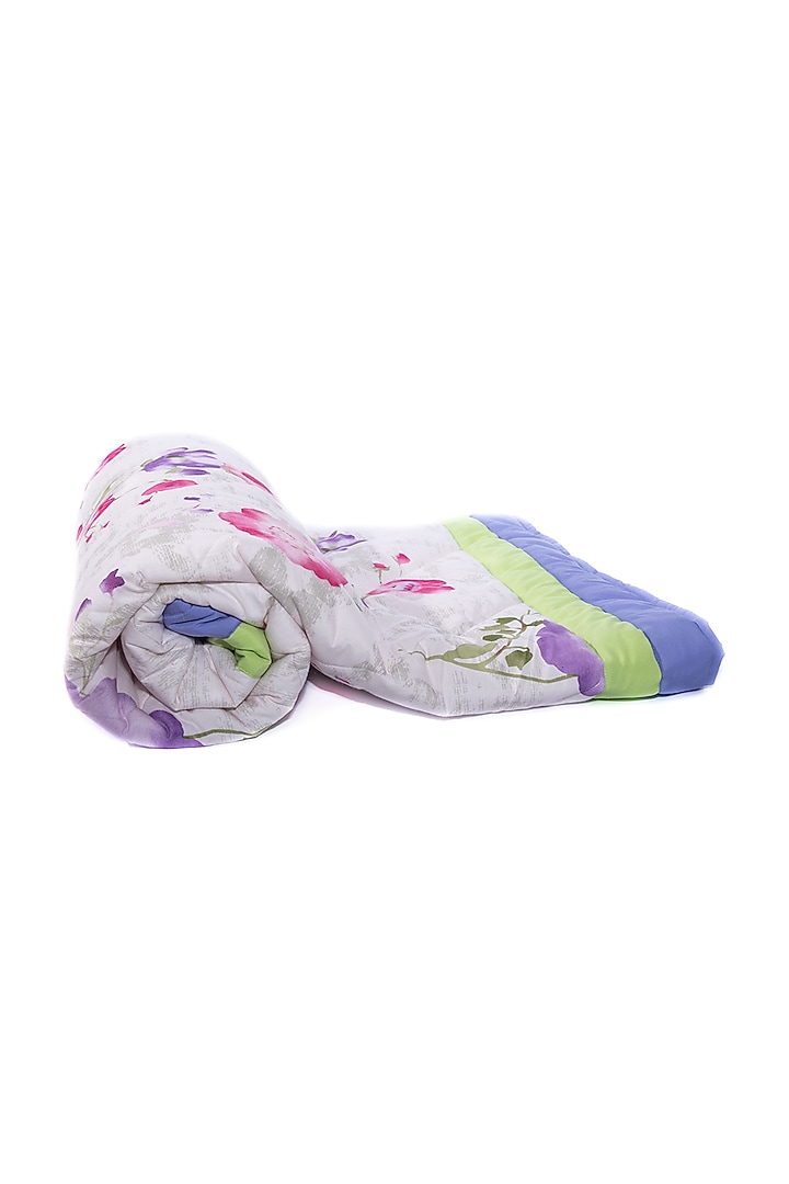 White Cotton Floral Printed Quilt by Coco Bee at Pernia's Pop Up Shop