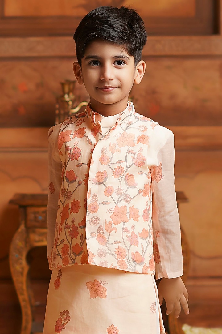 Peach Chanderi Mul Butta Printed Bundi Jacket Set For Boys by COCO at Pernia's Pop Up Shop