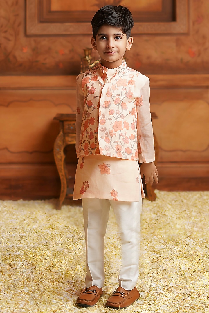 Peach Chanderi Mul Butta Printed Bundi Jacket Set For Boys by COCO at Pernia's Pop Up Shop