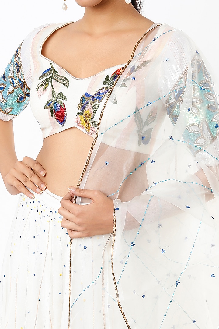 White Hand Embroidered Wedding Lehenga Set by Cockpit Crush at Pernia's Pop Up Shop