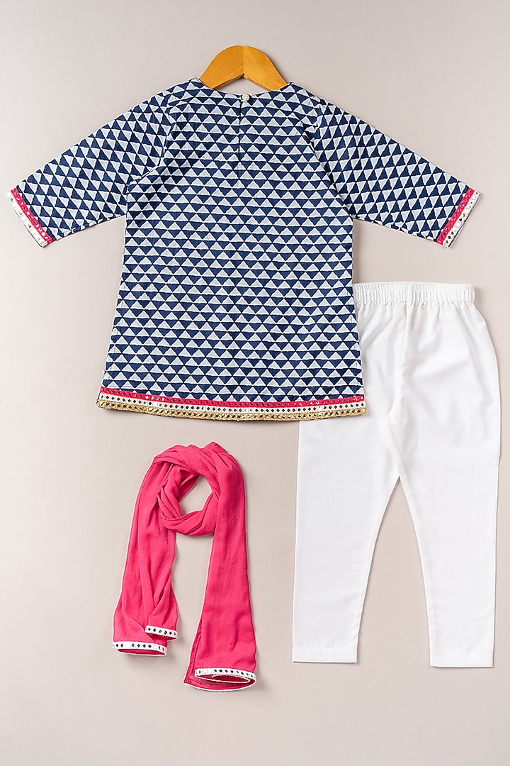 Indigo Printed Kurta Set For Girls by Coo Coo at Pernia's Pop Up Shop