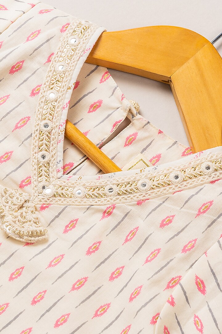 Pink Printed Kurta Set For Girls by Coo Coo at Pernia's Pop Up Shop
