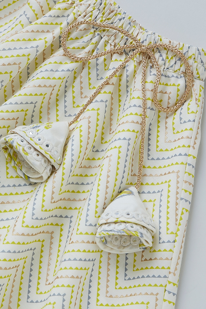 Cream Pure Soft Cotton Zig-Zag Printed Lehenga Set For Girls by Coo Coo at Pernia's Pop Up Shop