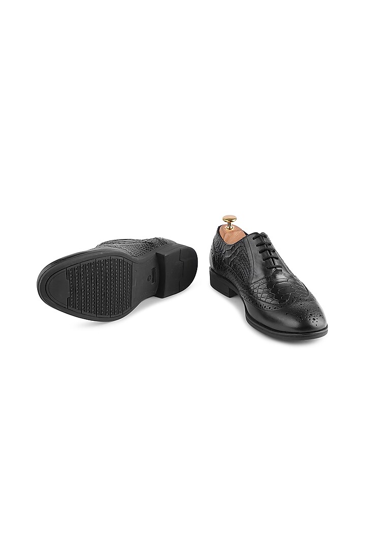 Black Crocodile Leather Wing Tip Lace Up Brogues by Cordwainers at Pernia's Pop Up Shop