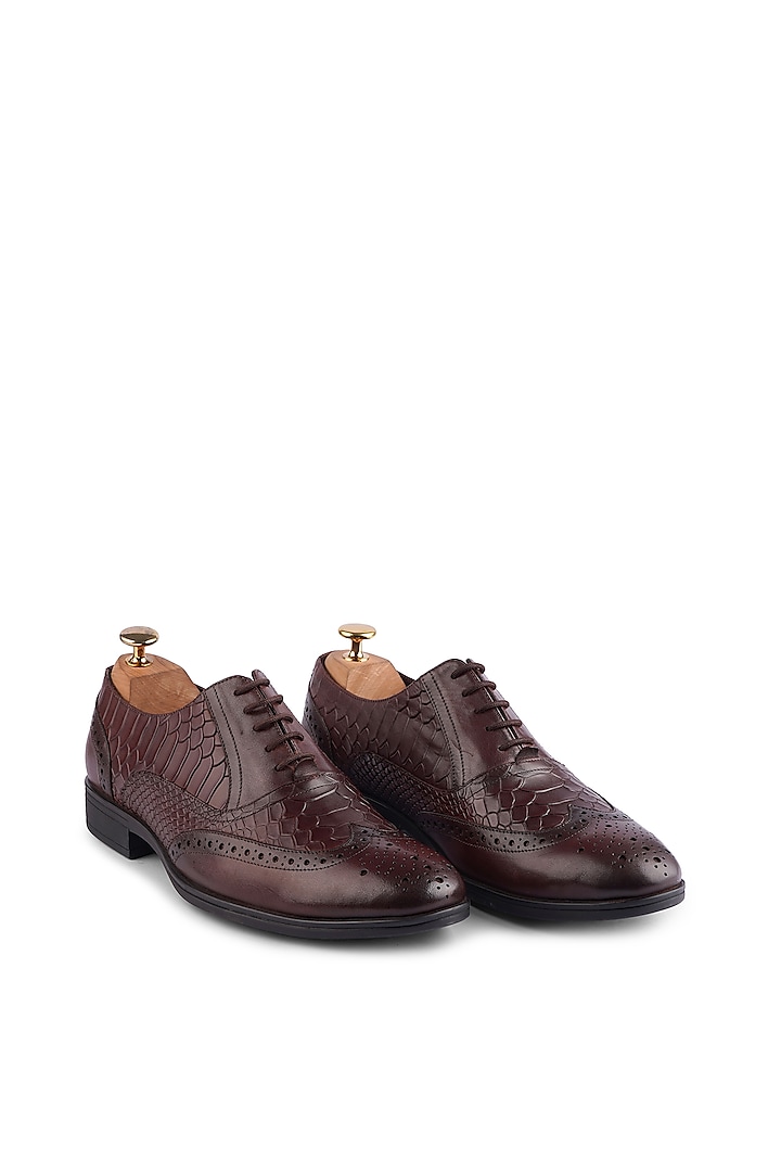 Brown Crocodile Leather Wing Tip Lace Up Brogues by Cordwainers
