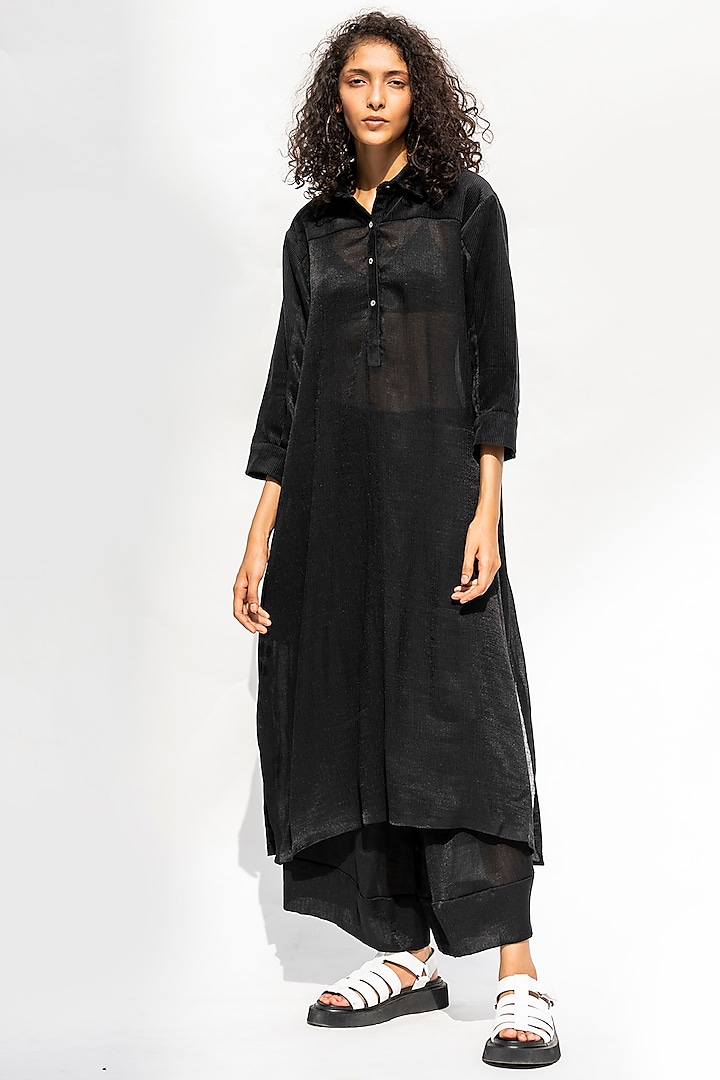 Black Sheer Kurta Set Design by Corpora Studio at Pernia's Pop Up Shop 2023