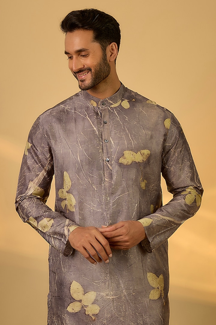 Light Grey Mulberry Silk Printed Kurta by Coral by Seema Men at Pernia's Pop Up Shop