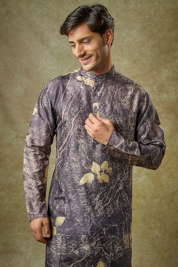 Grey Mulberry Silk Printed Kurta by Coral by Seema Men at Pernia's Pop Up Shop