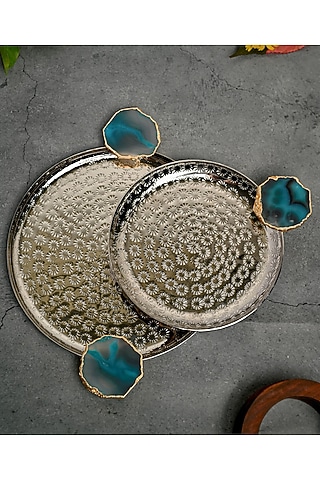 Turquoise Agate Round Aluminum Tray (Set Of 2) by Home Jewels by Cotton Indya