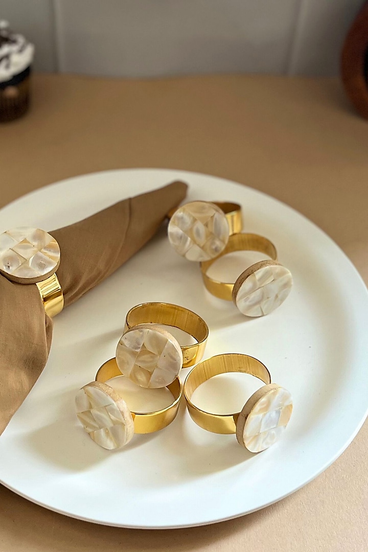 White Mother Of Pearl Round Big Napkin Rings (Set Of 6) by Home Jewels by Cotton Indya