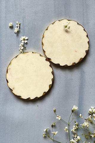 White Marble Round Coasters (Set of 2) by Home Jewels by Cotton Indya