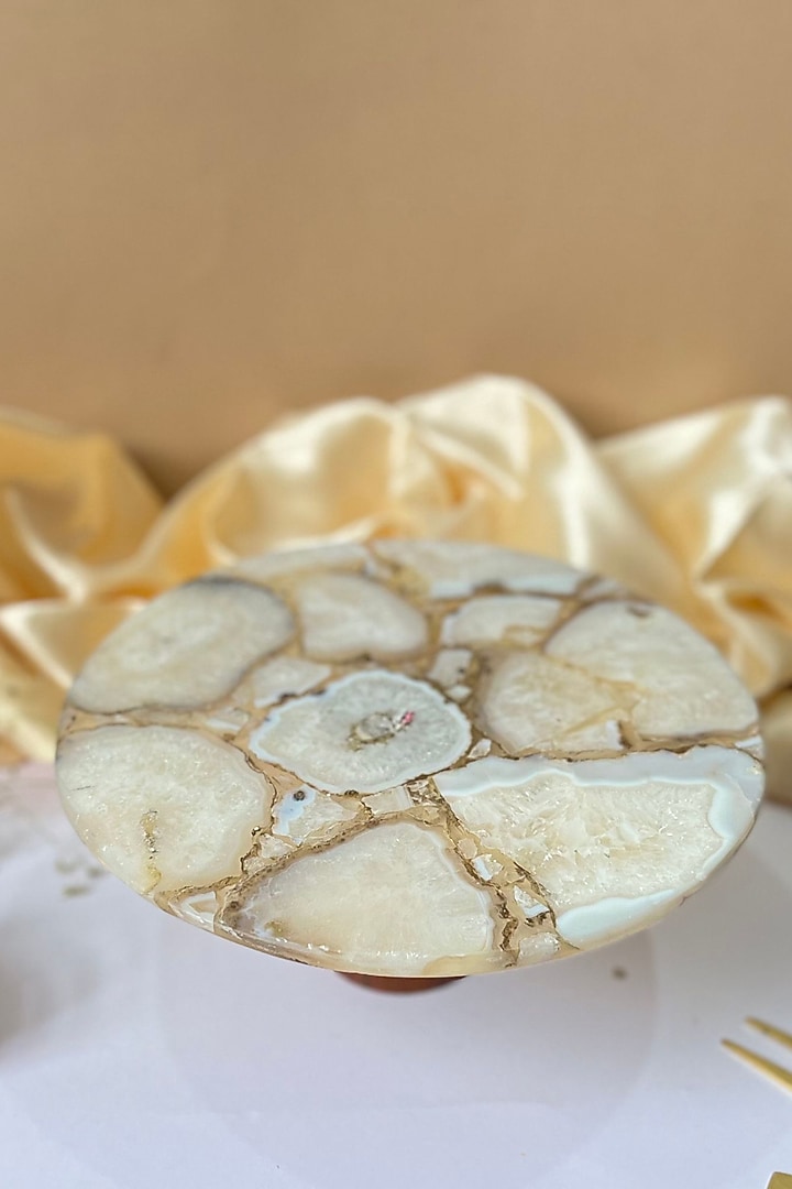White Agate Cake Stand With Wooden Base by Home Jewels by Cotton Indya at Pernia's Pop Up Shop
