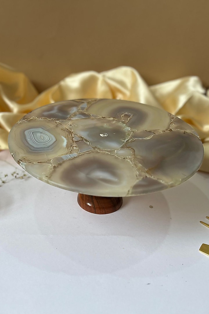 Brown Agate Cake Stand With Wooden Base by Home Jewels by Cotton Indya at Pernia's Pop Up Shop