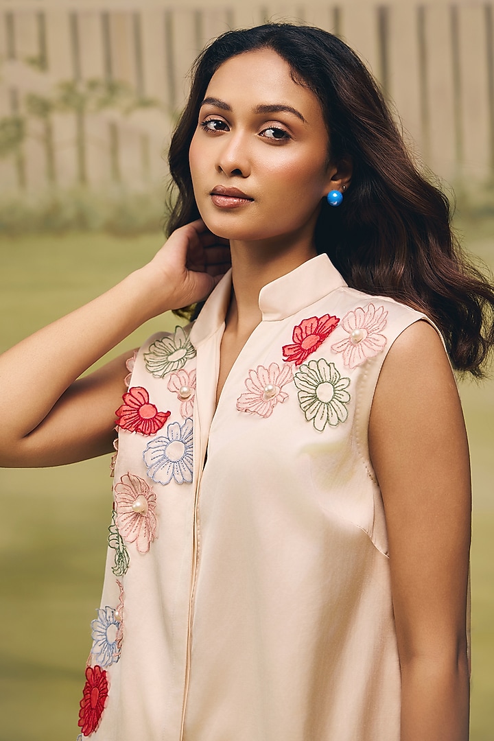 Nude Mulmul Chanderi Floral Printed Co-Ord Set by Couche at Pernia's Pop Up Shop