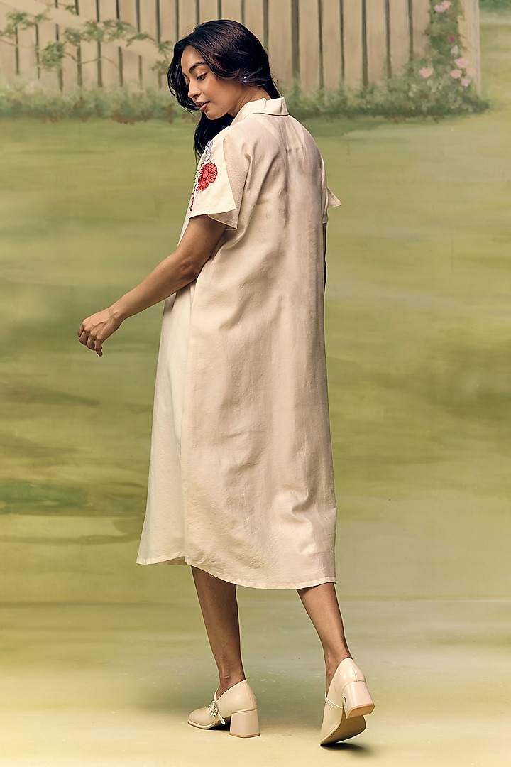 Nude Mul Chanderi Floral Applique Vacation Dress by Couche at Pernia's Pop Up Shop