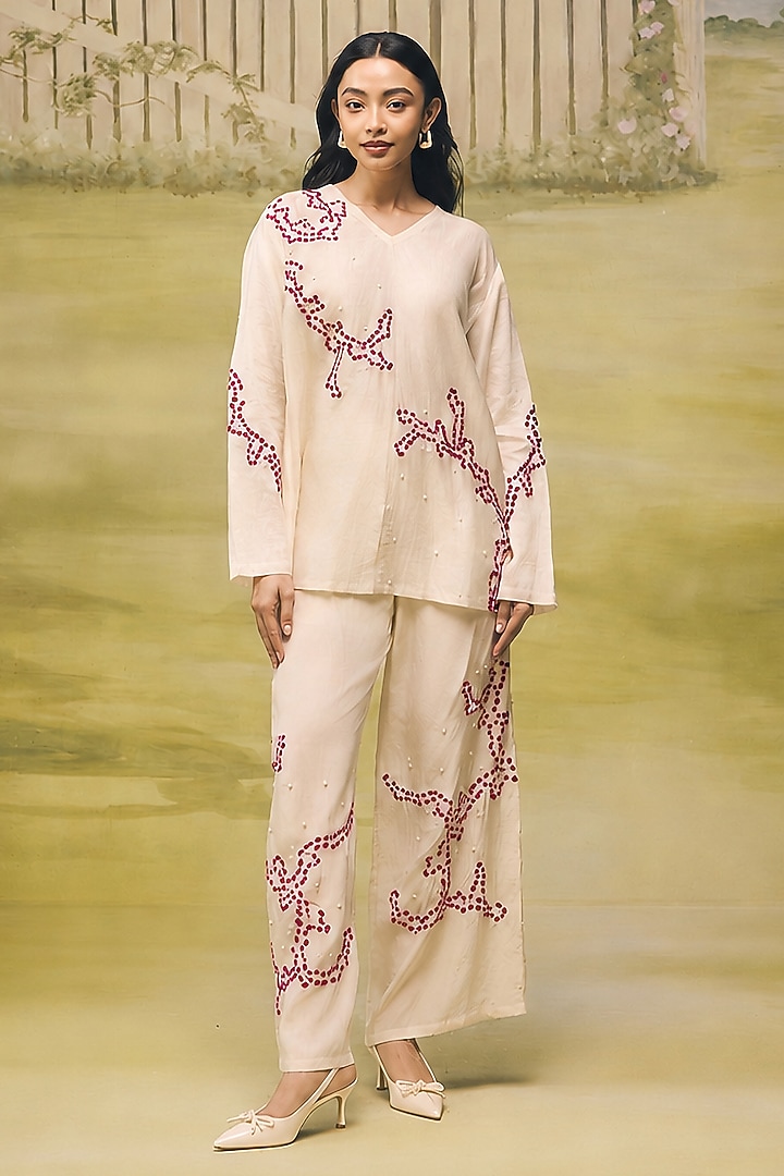 Cream Mulmul Chanderi Machine Embroidered Floral Printed Co-Ord Set by Couche at Pernia's Pop Up Shop