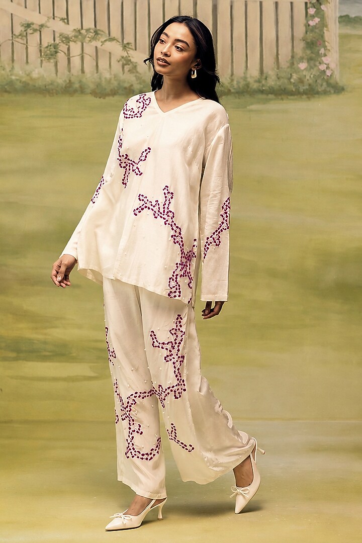 Cream Mulmul Chanderi Machine Embroidered Floral Printed Co-Ord Set by Couche at Pernia's Pop Up Shop