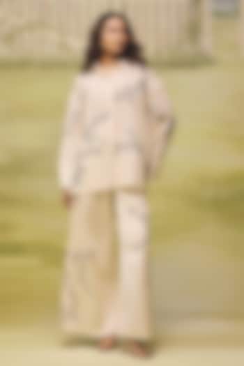 Cream Mulmul Chanderi Floral Embroidered Co-ord Set by Couche at Pernia's Pop Up Shop