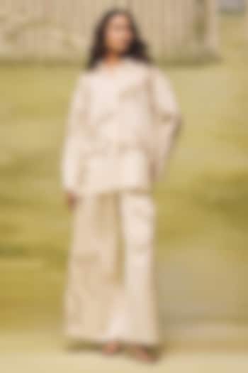 Cream Mulmul Chanderi Floral Machine Embroidered Co-ord Set by Couche at Pernia's Pop Up Shop