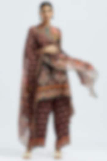 Black & Red Kota Silk Printed Stole by Rajdeep Ranawat at Pernia's Pop Up Shop